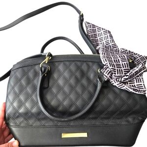 NWOT Anne Klein Black Quilted Handbag with Scarf